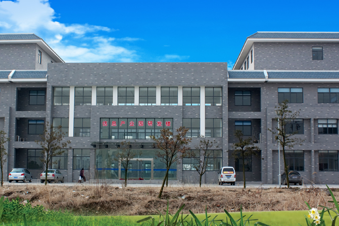 學院實訓廠房工程